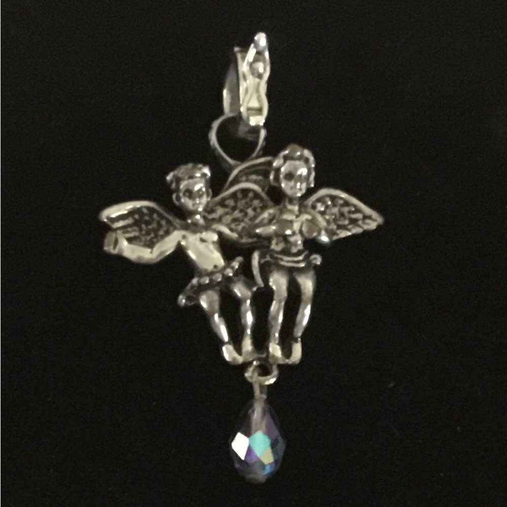 🌹HOST PICK🌹KIRKS FOLLY SILVER CHERUB CHARM W/PURPLE CRYSTAL/SAFETY LATCH CHARM